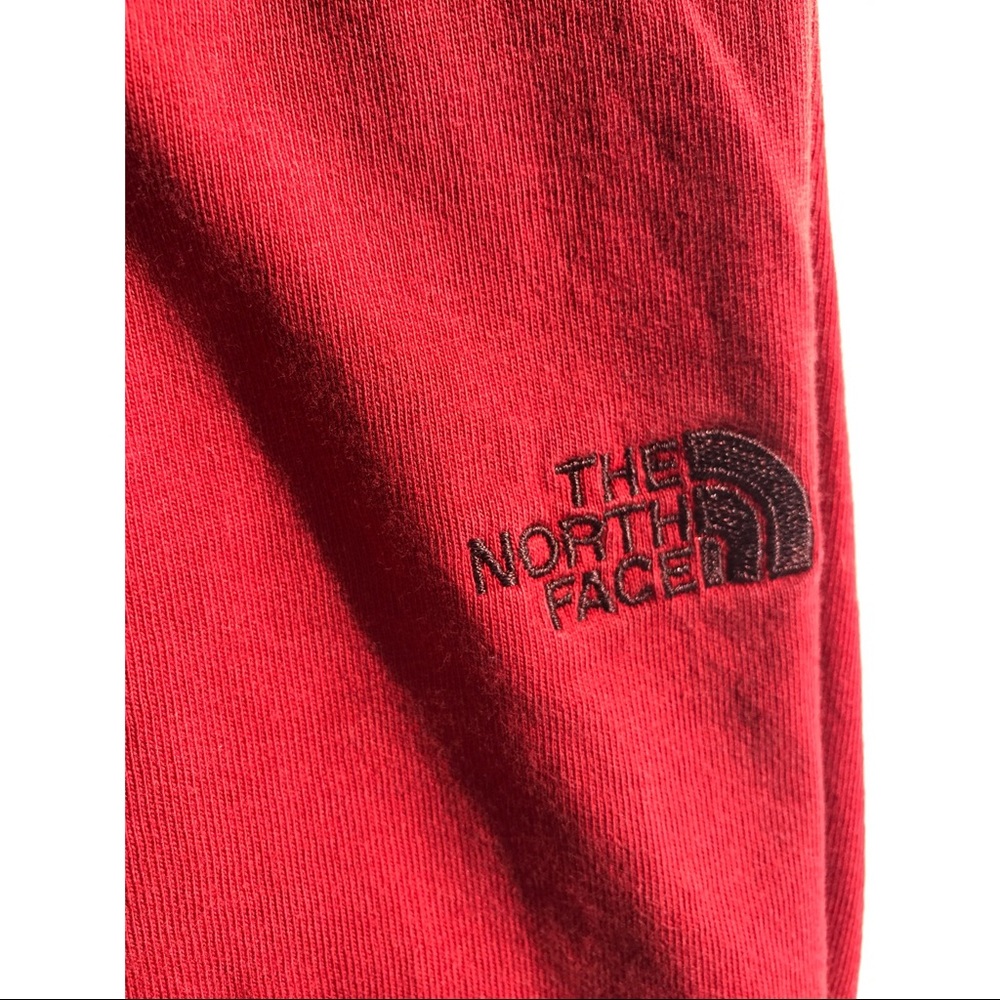 Men’s north face polo shirt